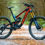 De Verborgen Waarde van een Modern Trailfiets: Waarom de Trek Fuel EX Aandacht Trekt